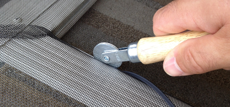 metal screen door repair in Taft